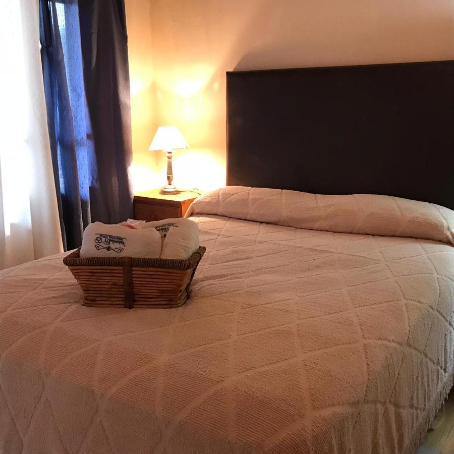 Hôtel Colonial Colon Extérieur photo